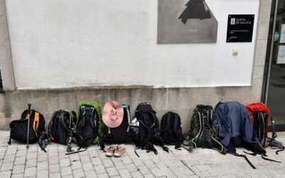 100 Essential Items for the Ultimate Backpacking Checklist